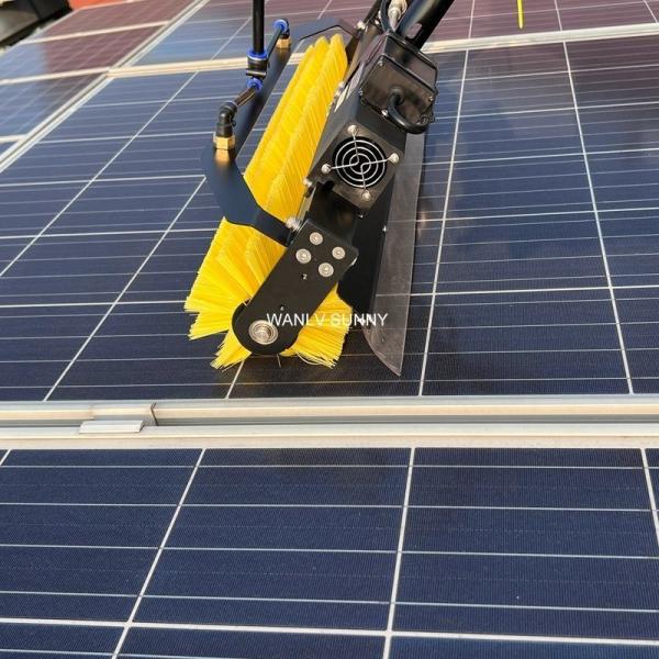 Rolling Brush Head and Carbon Fiber Rod for Solar Panel Cleaning in Building Industry