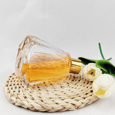 Garrafa de vidro para aromaterapia de perfumes 60ml 80ml Luxury Diamond Shape