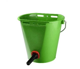 Rubber Calf Nipple for Newborn Calves Slow Flow Milk Feeding