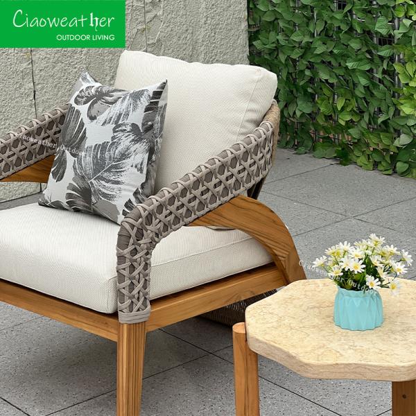 Comfortable Beach Furniture Leisure Garden Lounger Chair with Waterproof Wicker
