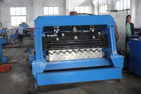 3,0 rolo do silo da espessura do aço que forma a máquina com 10T Decoiler hidráulico