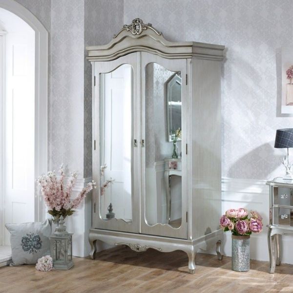 OEM/ODM Custom Stylish Hotel Furniture China Manufacturer Closet Furniture with Solid Wood Frame