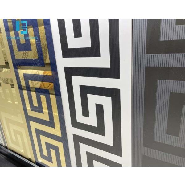 Украшение здания плитки пола 300кс600мм фарфора коридора золотой застекленное поверхностью роскошное