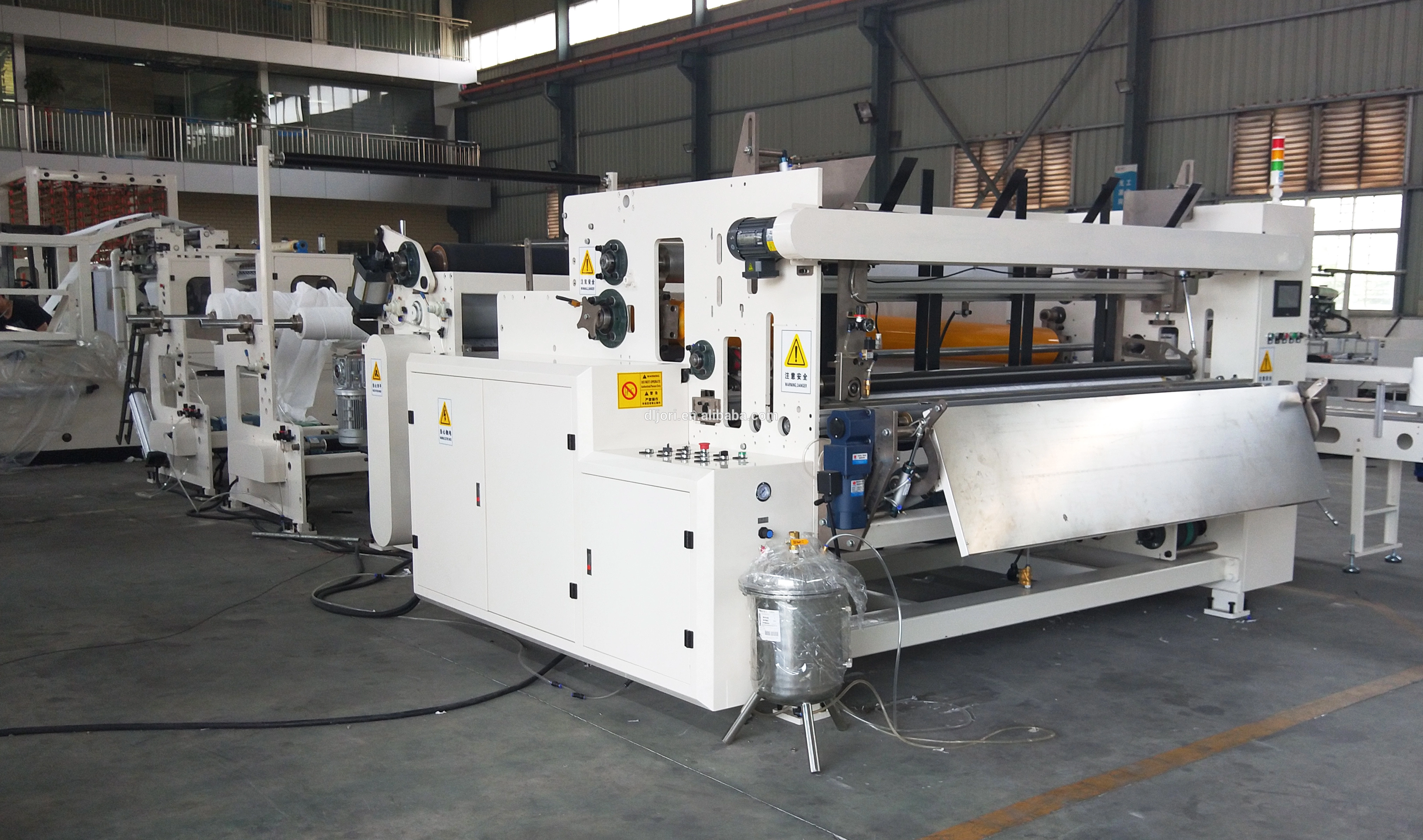 7.5KW 150 режет/минимальная машина резца крена салфетки туалета