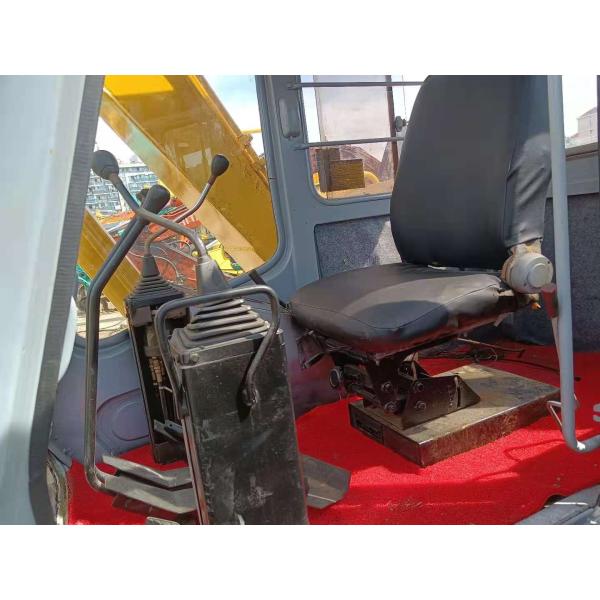 Yellow Sumitomo Excavator 5T 61HP 0.35m Bucket Capacity 4000 Working Hours