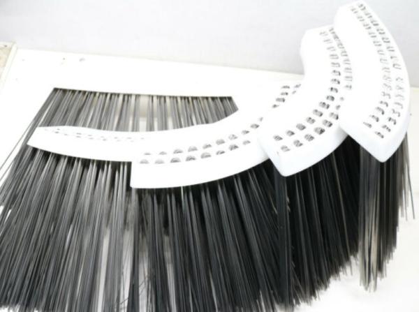 Elgin Side Brooms Badger (RH), Broom Bear, Crosswind, Eagle, Road Wizard 17 WPH, Steel Wire Plastic Segment Set (5)