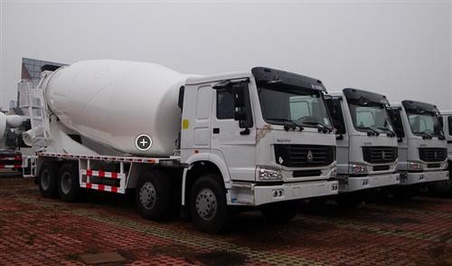 Sinotruk Howo brand Concrete Mixing Truck 8CBM 371 HP whilte color or red color