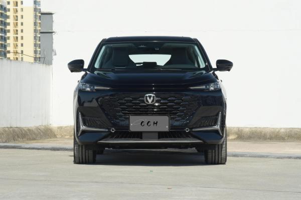 Changan uni-k 200km/h SUV Vehicles with 1.5T Engine and 130km Electric Cruising Range