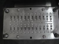Cavités multi H45 - de coureur par injection machine automatique froide/chaude de moulage dureté 52