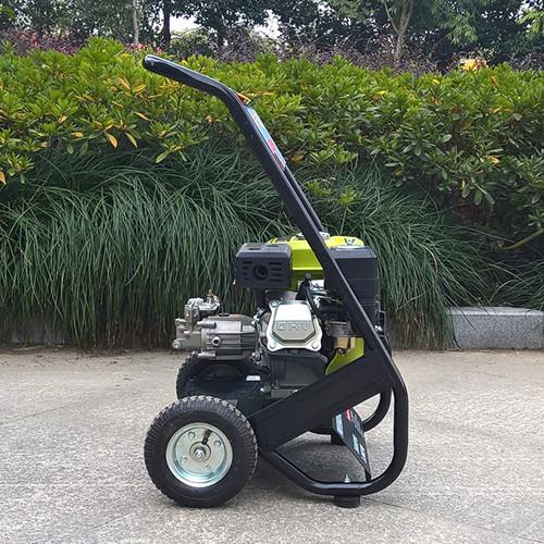 Portable gas pressure washer 2600Psi 6.5HP , high pressure water washers