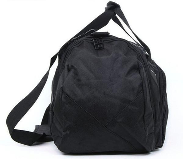 Customized Portable Black  Duffel Bags Luggage Fashionable 600D Polyester Material