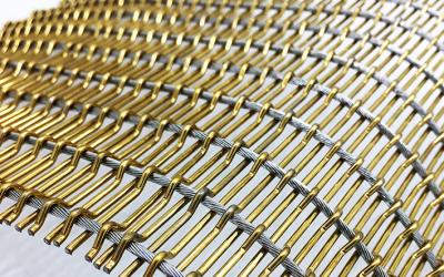 Welded decorative stainless steel wire plain weave mesh for use in building exteriors and screens