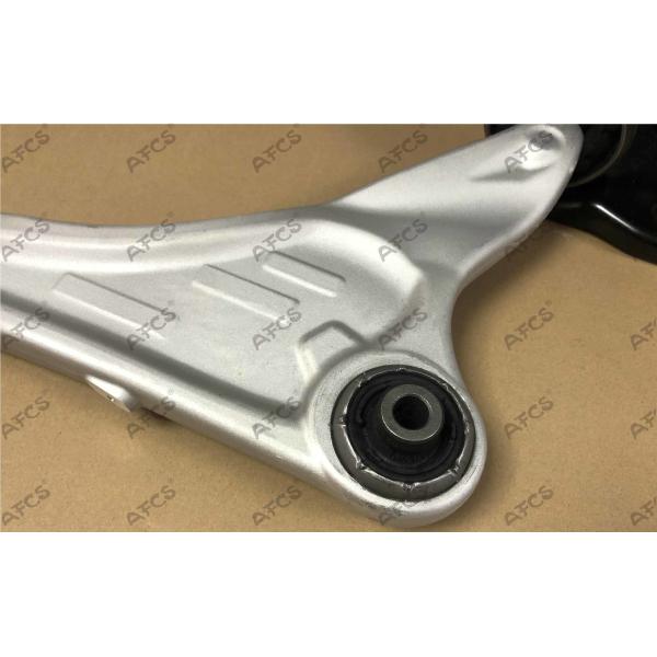 LR078656 LR024472 Control Arm For Discovery Sport L550 Range Rover Evoque L538