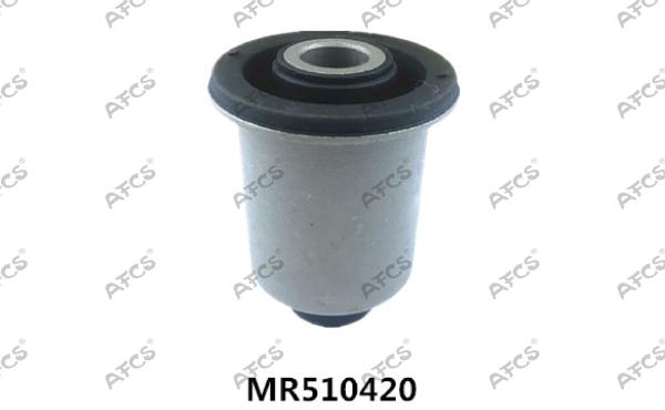 Abaixo das buchas de borracha pequenas do braço de controle para Mitsubishi PAJERO MR510420