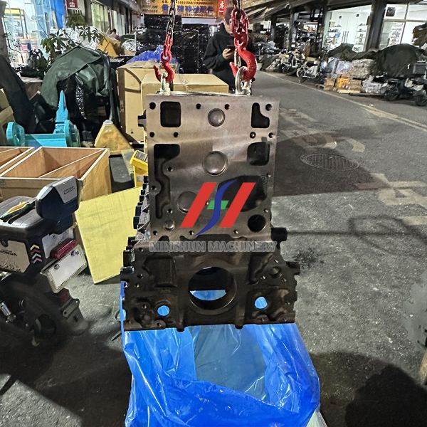8-97600119-0 Cylinder Block - Replacement Part For Isuzu 6HK1 Engine