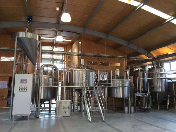 Energy Saving Industrial Brewing Equipment , 2000L Beer Manufacturing Plant