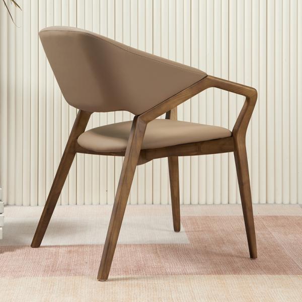 2023 Modern Design Solid Wood PU Leather Dining Room Arm Chair for Cafes Add Charm to Your Restaurant