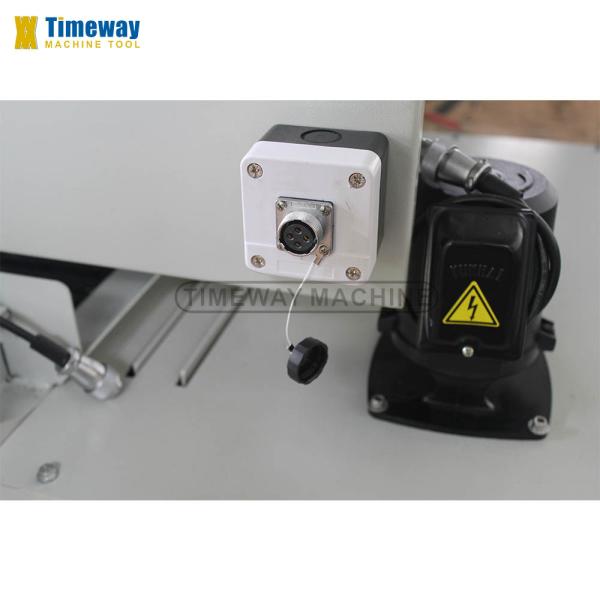 800mm Swing High Precision CNC Flat Bed Machine Tool with Positioning Accuracy ±0.03