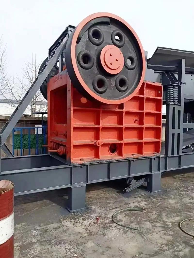 Мини-молотная дробилка для добычи каменной руды 400х600