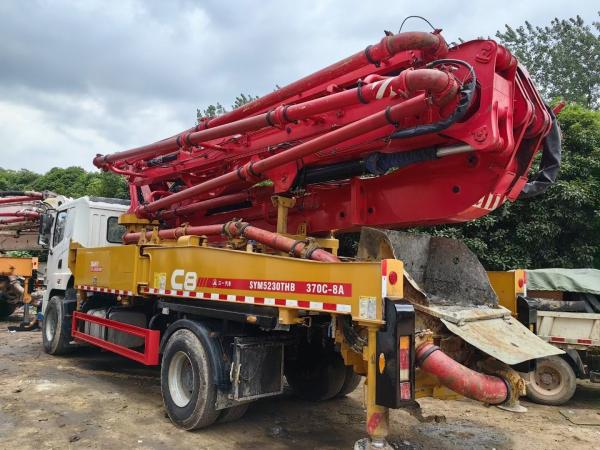 2020 Pompes montées sur camions 37m Pompes de béton d'occasion Pompes de camions d'équipement lourd Pompes de béton