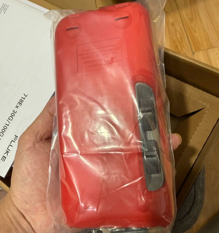 New Original Intrinsically Safe Pressure Calibrator FLUKE 718EX 100G - In Stock