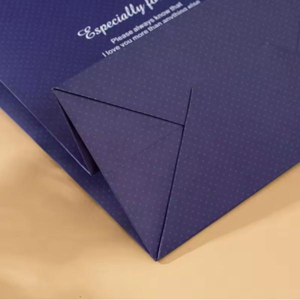 Wholesale Custom Party Gift Bags With Logo Shopping Bag Hard Paper Bag