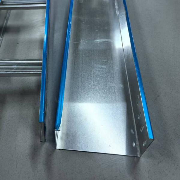 Lightweight Durable Aluminum Ladder Type Cable Tray 50mm-150mm Height Sections