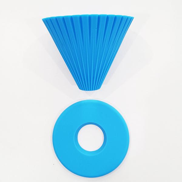 Modern Design Silicone Coffee Mat with Reusable Funnel Filter and Collapsible Dripper