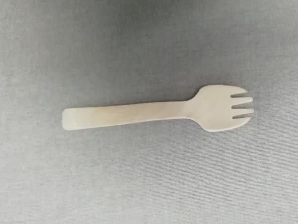 High Quality Disposable Wooden Cutlery  Nature Color Fruit And Vegetable Cutter Wood Tubing Cutter