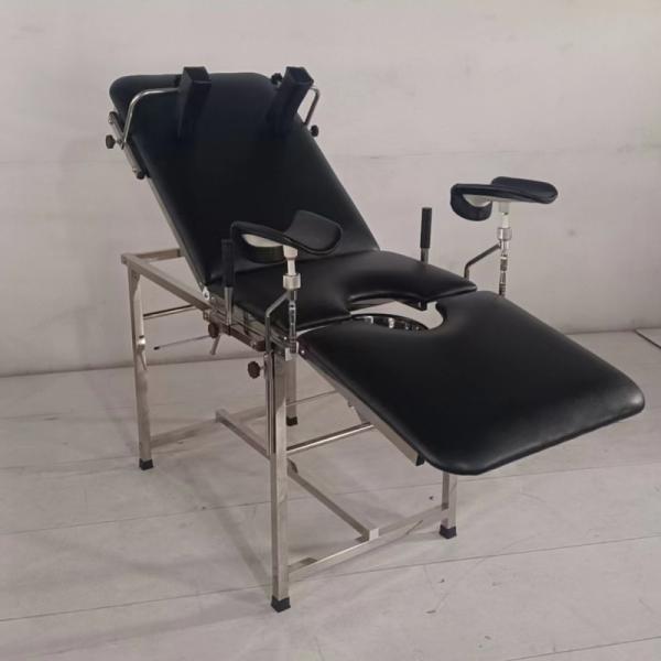 Adjustable OB / GYN Examination Couch Integrated Waste Pan Leg / Shoulder Supports Waterproof Pad