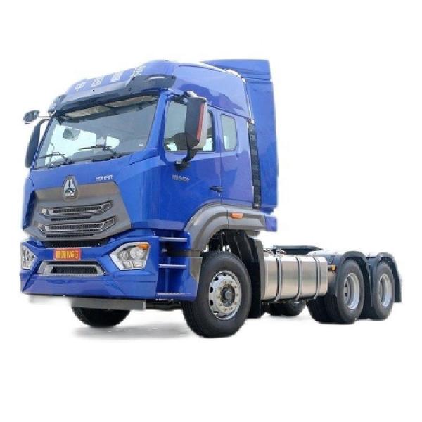 Powerful SinotruK Haohan N6G 4*2 6*4 Traction Truck CHG LNG Special Truck Traction Head