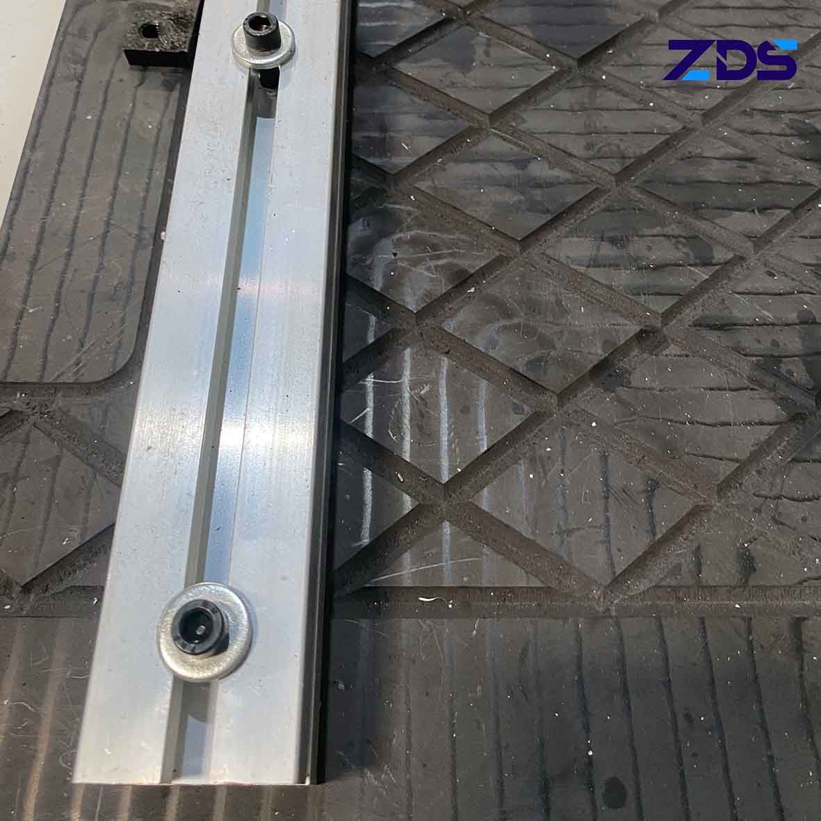 отверстия CNC доски 10-50mm точность машины толстого бортового сверля высокая
