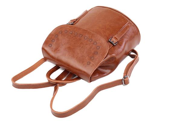 Retro Oil Wax Double Shoulder Bag , Fashionable Bucket Type Student Travel Backpack