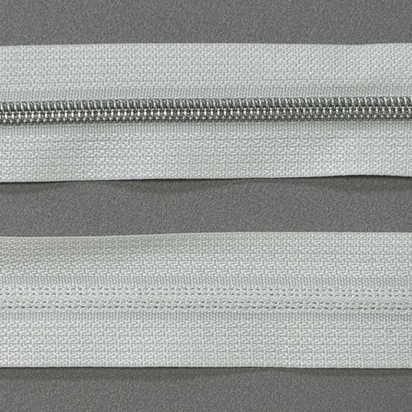 Fine Texture #3 Nylon Zipper Vacuum Plated Corrosion Resistant Stable Color