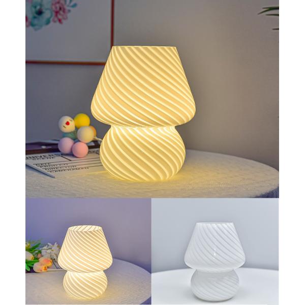 Украшение исследования винтажного творческого света Nightstand спальни лампы стеклянного стола простое