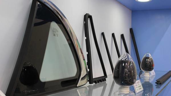 Light Seal TPV Compound TPV Plastic Material For Vehicle Glass Encapsulation