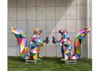 Decoração de jardim contemporânea Escultura colorida de esquilo de aço inoxidável