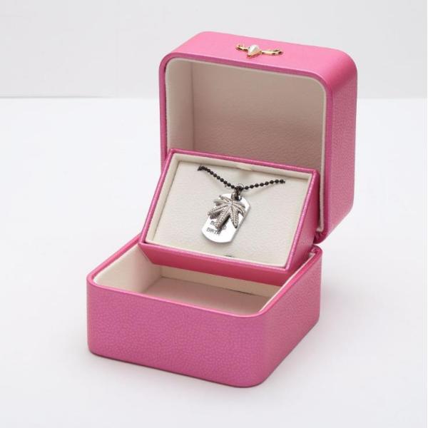 Luxury LED Jewelry Box with Automatic Lighting Elegant Luster and Durable PU Leather Ring Box