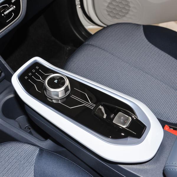 2023 ChangAn EV Cars Benben E Star 5 Door 5 Seater Hatchback