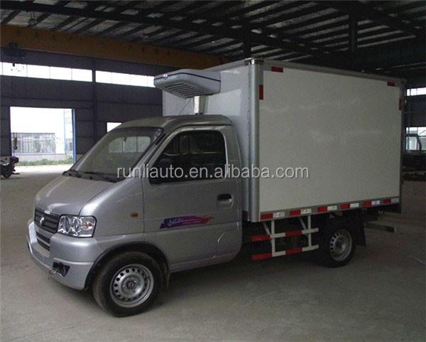 Mini Dongfeng 60hp 4x2 Refrigerated Truck DFA1020FJ12QA Six Wheeler