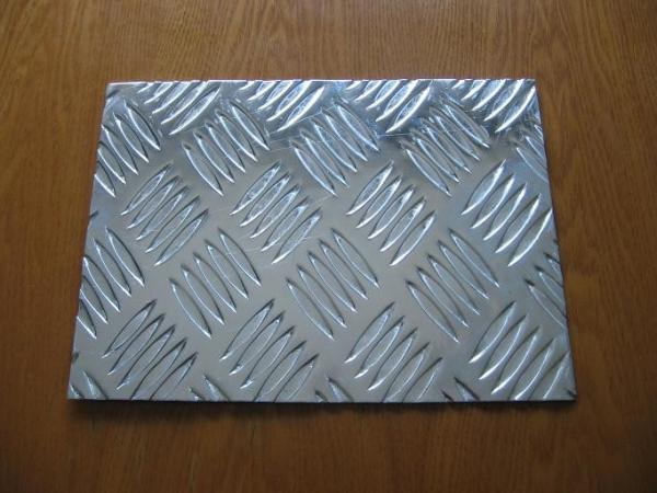 AA1100 / 3003 Aluminium  Five Bars  Chequered Plate