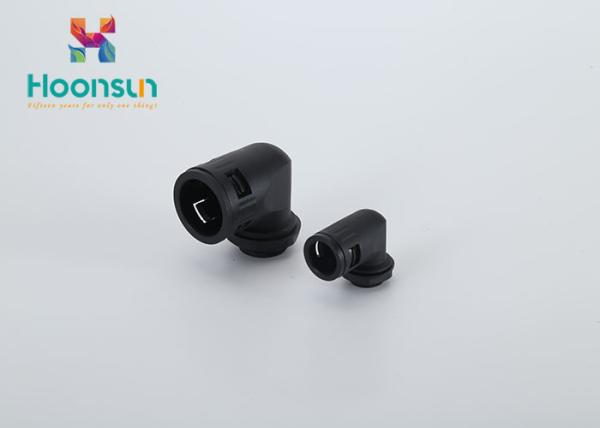 Various Colors Plastic Cable Glands / Nylon Flexible Pipe Right Angle Union