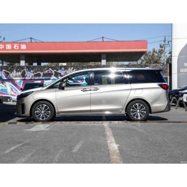 Buick GL8 2023 Es Smart Flagship Version Gasoline MPV Top Speed 195 Km/H for Benefit
