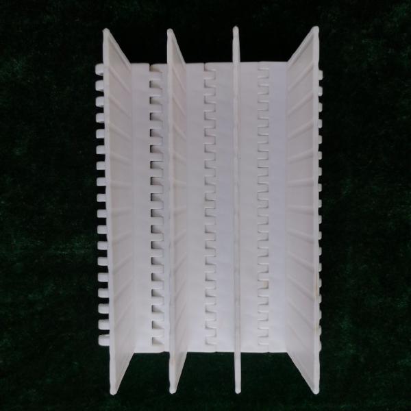 Белый пластиковый конвейерный ремень для пищевой промышленности 25,4 мм