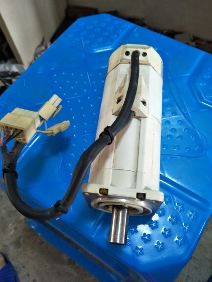 Panasonic Motor 400W MSM042AJB