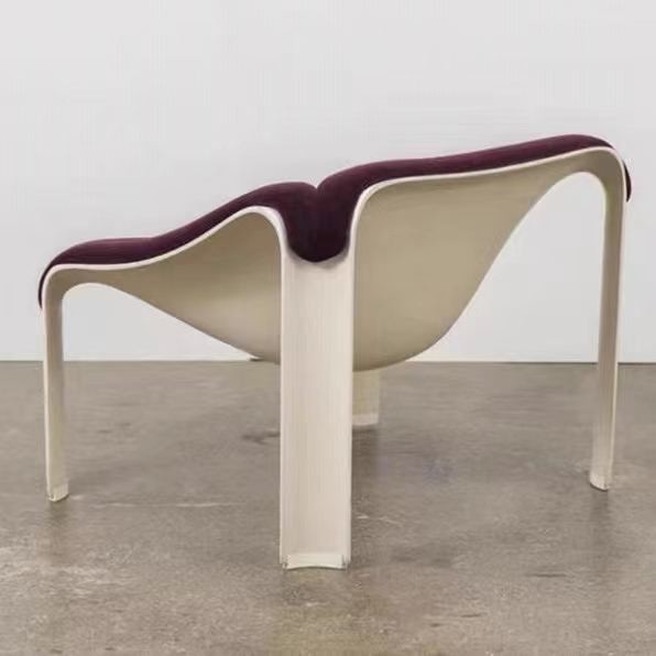Nordic Hotel Lobby Furniture Fiberglass Shaped Space Backrest Leisure Chair