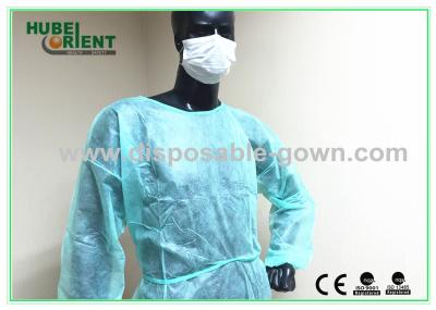 Vestidos protetores descartáveis cirúrgicos de pouco peso do vestido de Isoaltion com o pulso elástico para o ambiente médico
