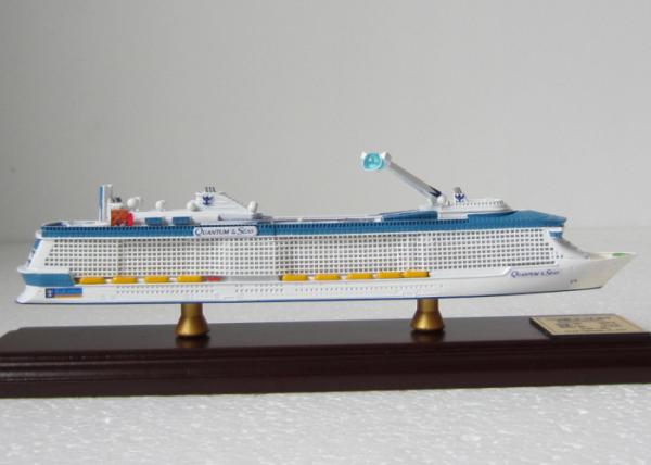 Museum Decoration Royal Caribbean Cruise Ship Models , Quantum Of The Seas Model For Club