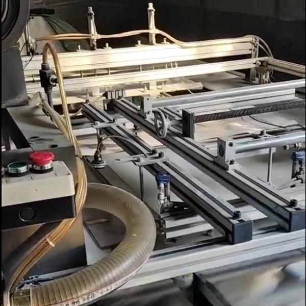 Caliente y frío en un solo corte Manga de costura y máquina de impresión bolsas tejidas usadas