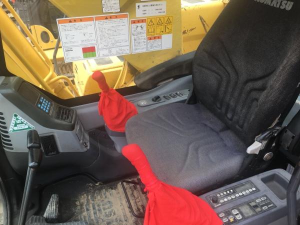                 Used Komatsu PC300-7 Crawler Excavator in Good Condition, Secondhand 30 Tons Komatsu Excavator PC300-7 PC270-7 PC350-7 Track Digger for Sale             